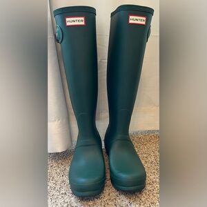 New- Hunter Dark Green Tall Waterproof Boots (Original)